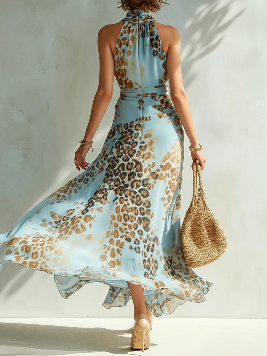 Vestido con estampado animal y nudo en la cintura