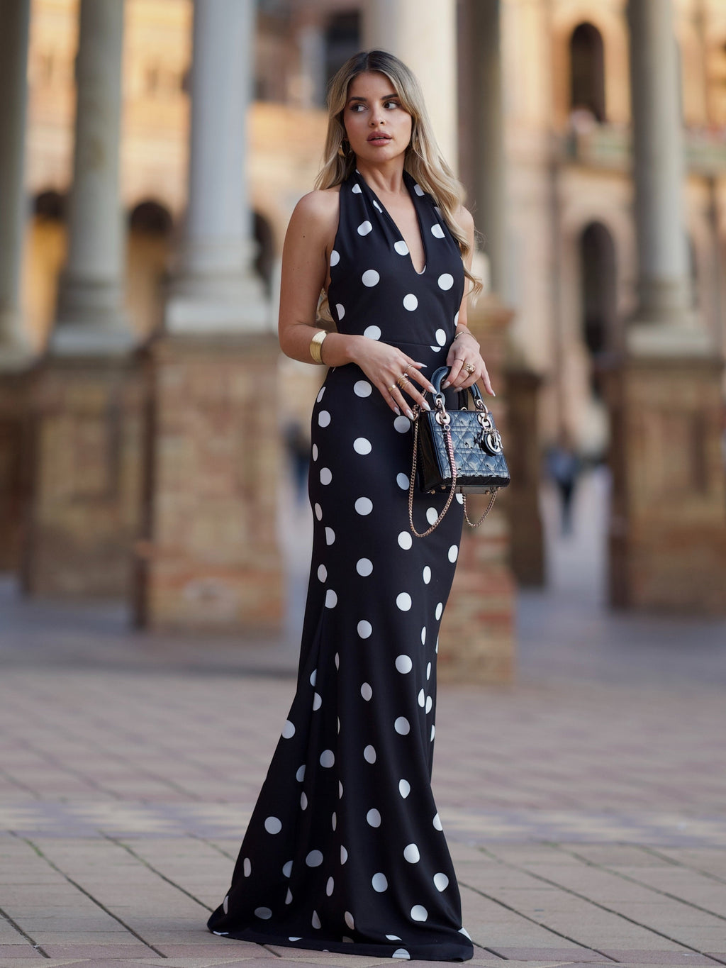 Vestido lunares
