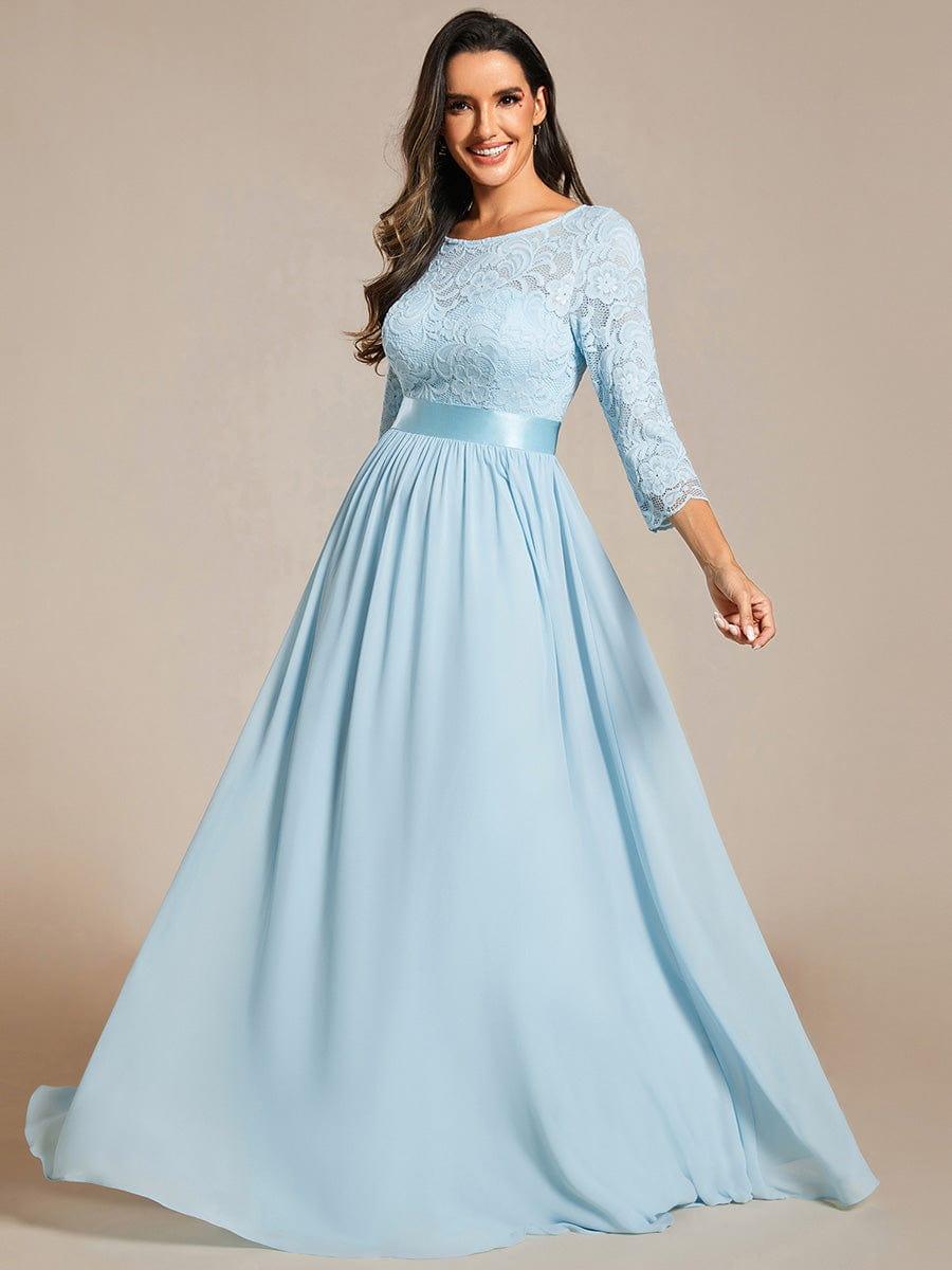 Vestido maxi con encaje
