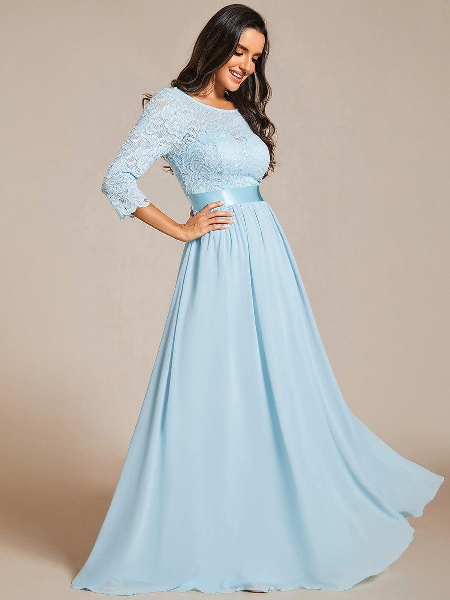 Vestido maxi con encaje