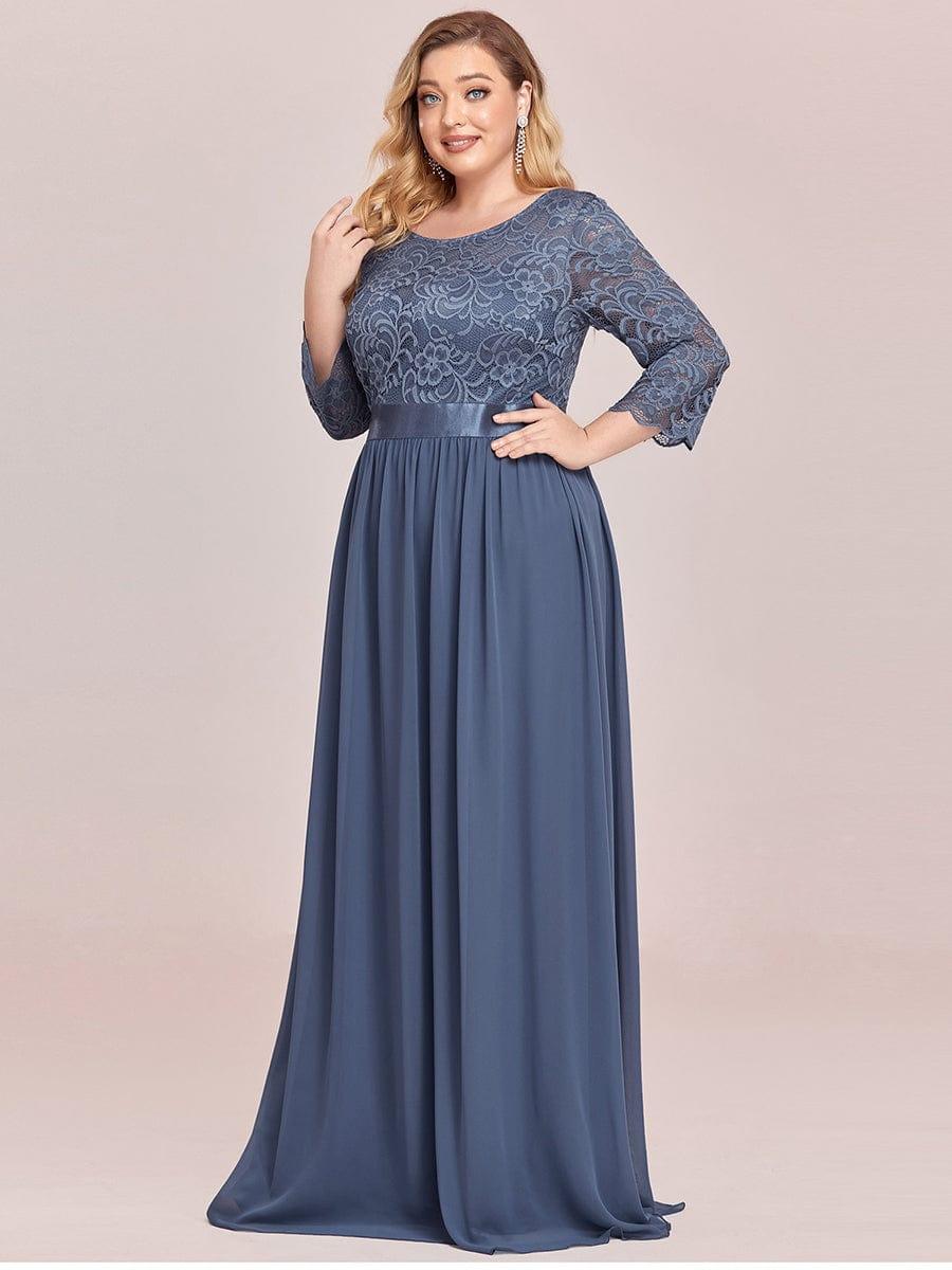 Vestido maxi con encaje