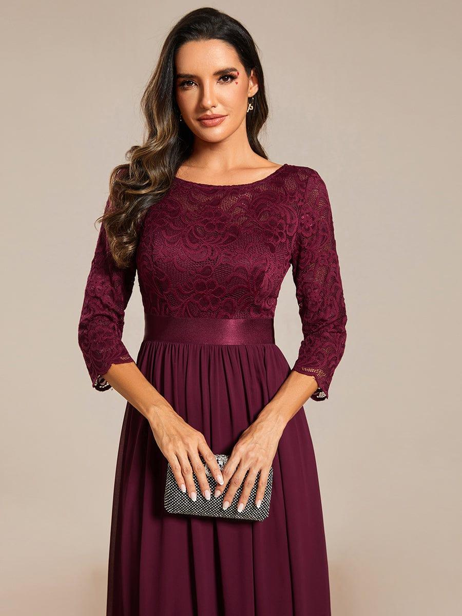 Vestido maxi con encaje