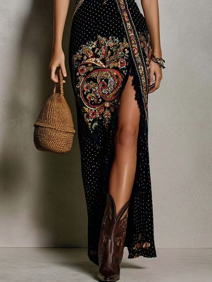 Vestido ajustado con abertura lateral