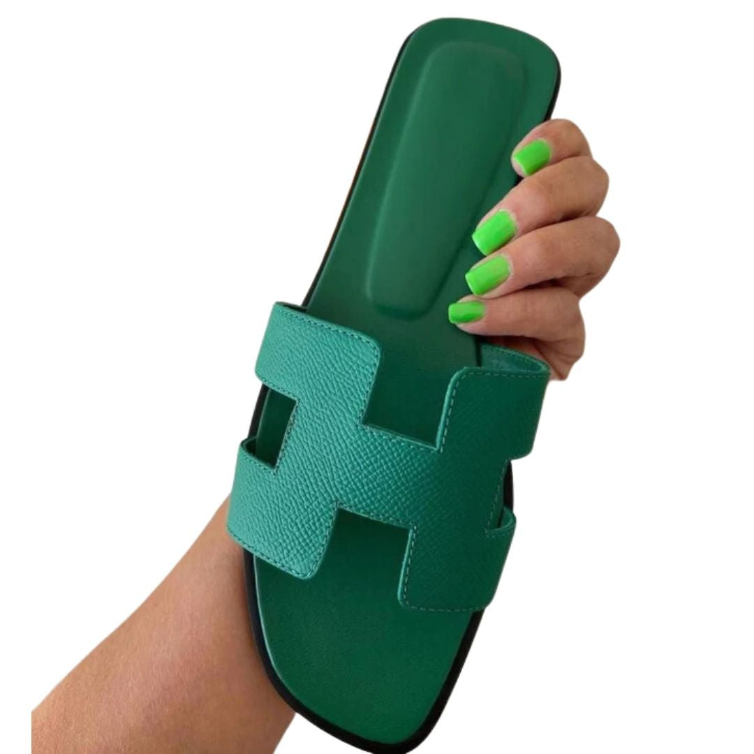 Mules Planas Mujer Punta Abierta Corte H