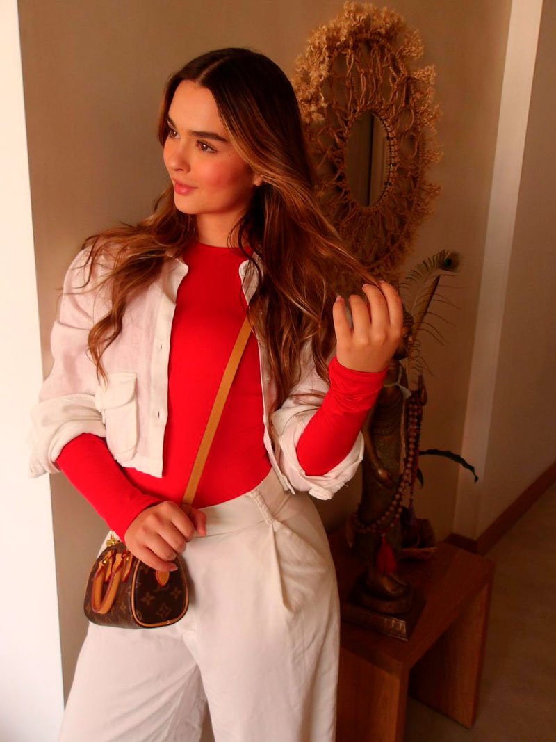 Body cuello cerrado  - Cherry