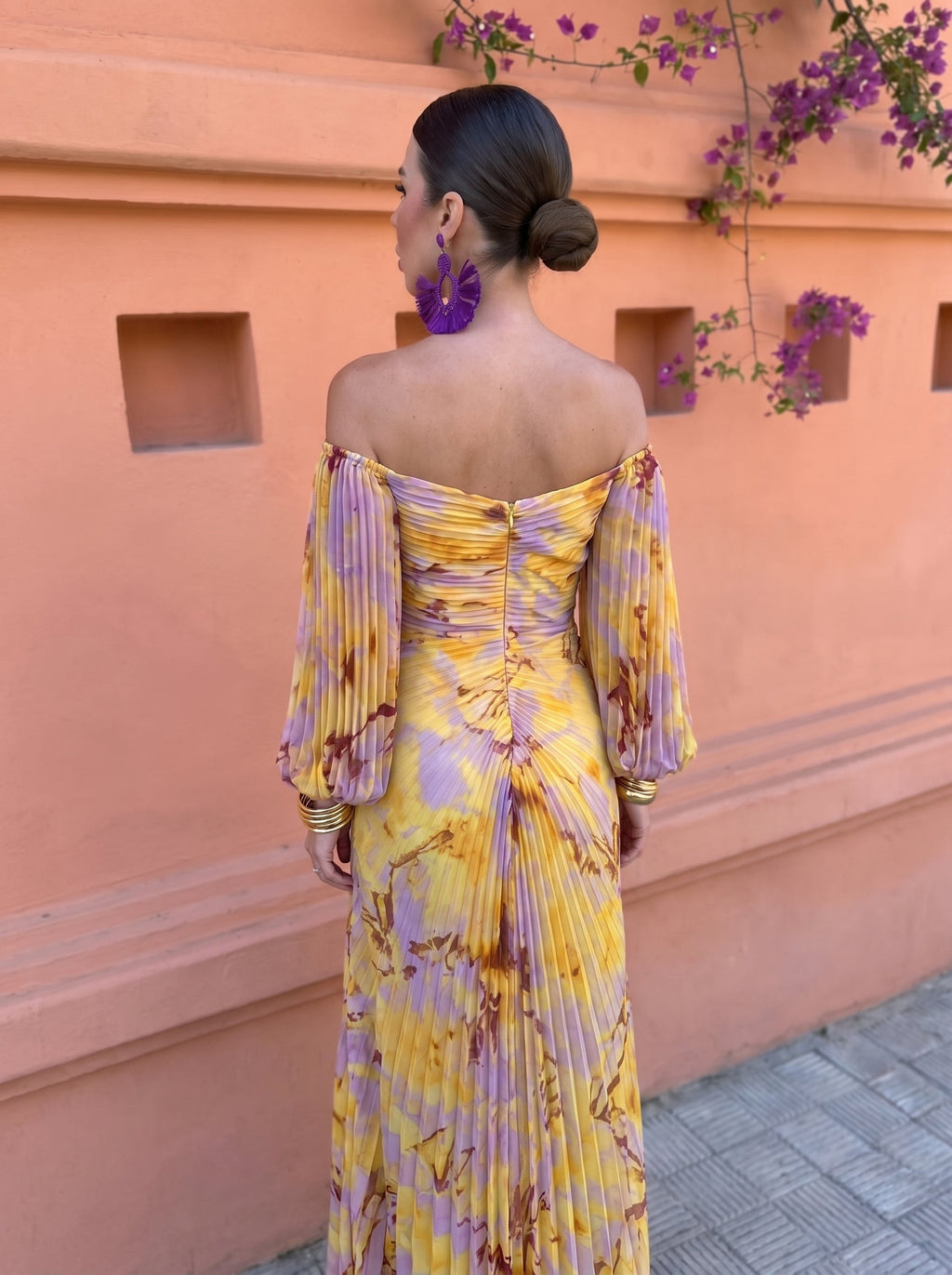 Vestido Largo Floral con Escote Profundo